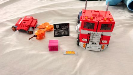 Optimus prime Lego