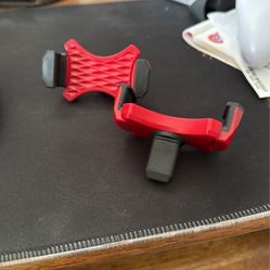 Free Phone Holder