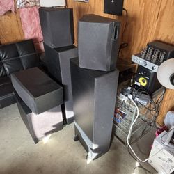 KLIPSCH HOME AUDIO SYSTEM