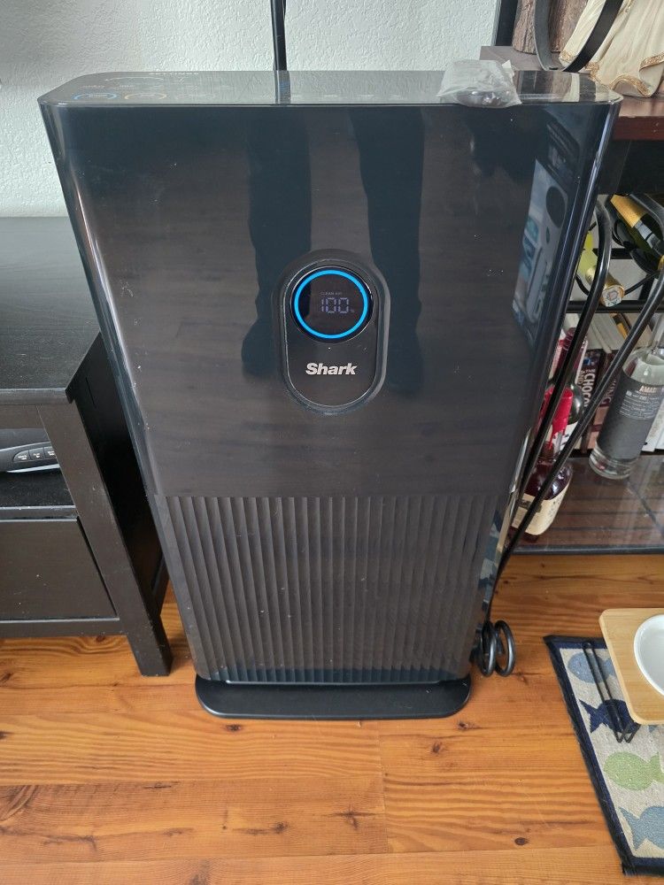 Shark AIR PUROFIER WITH NEW HEPA FILTER