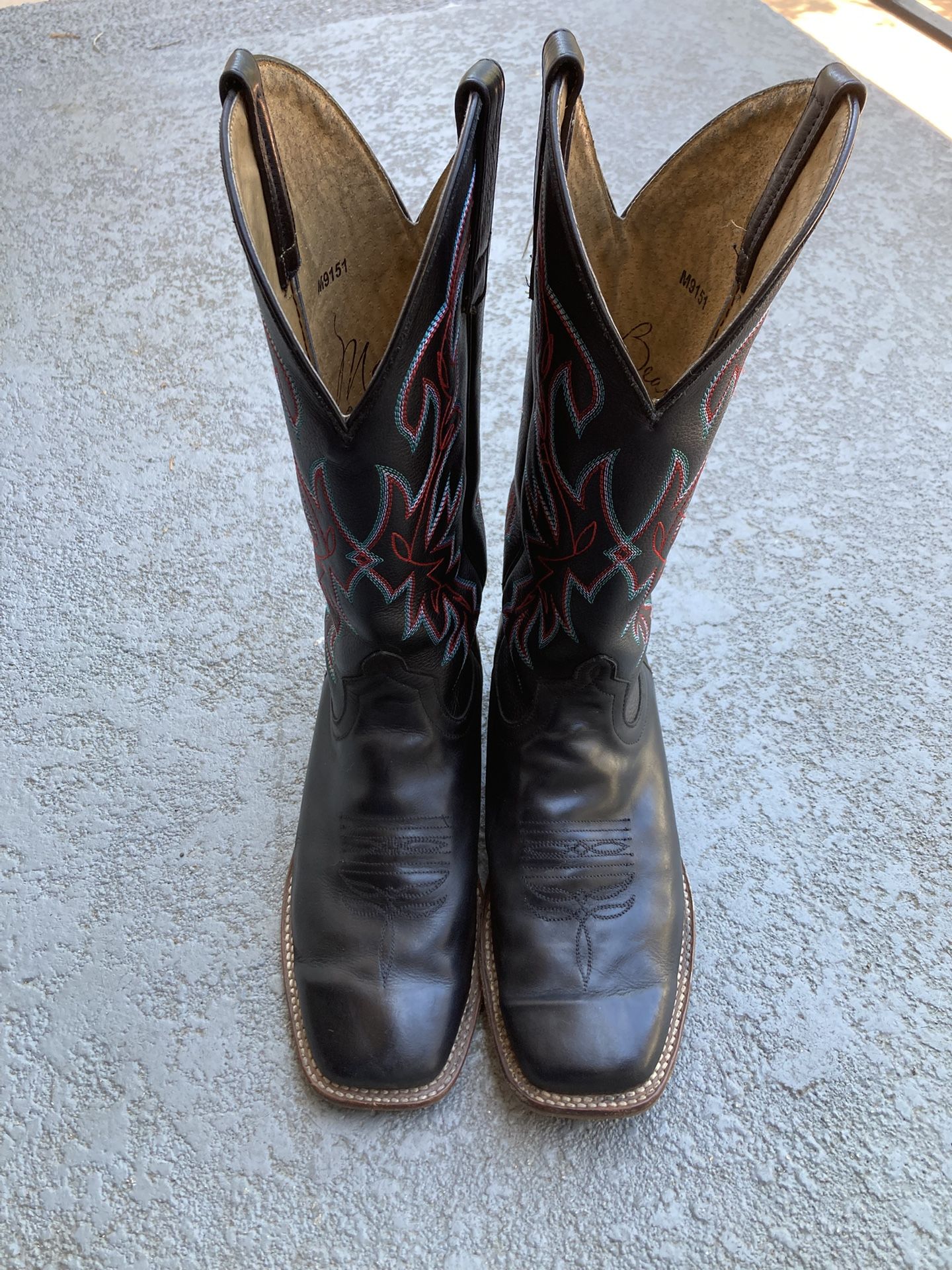 Women’s 9M Cowboy Boots Black
