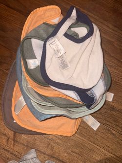 Baby Clothes /bibs/ mitten/beanie
