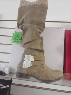 Beige Slouch Boots With Side Zip & Stretch Cuff 5.5