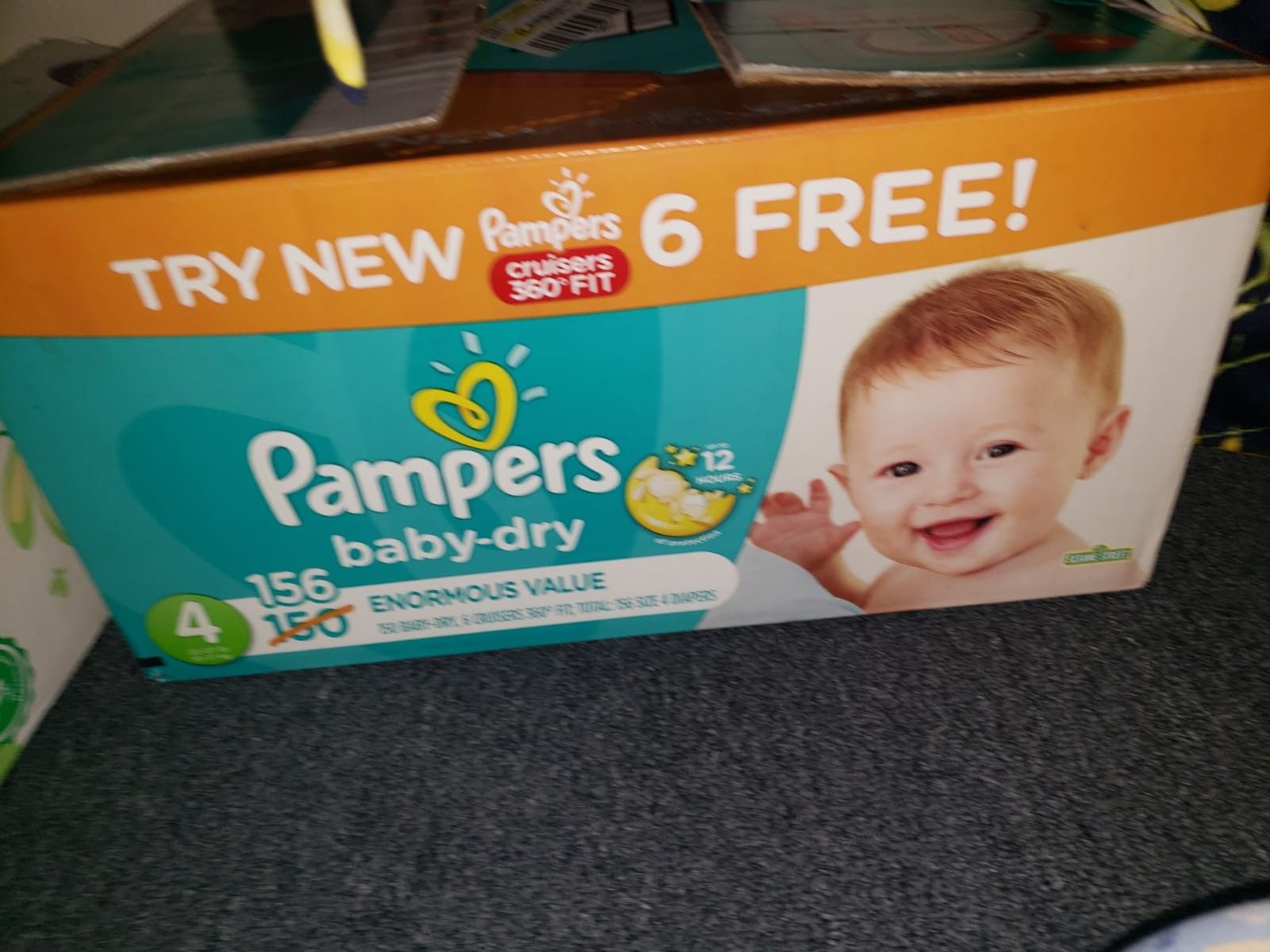 Pampers baby dry diapers size 4