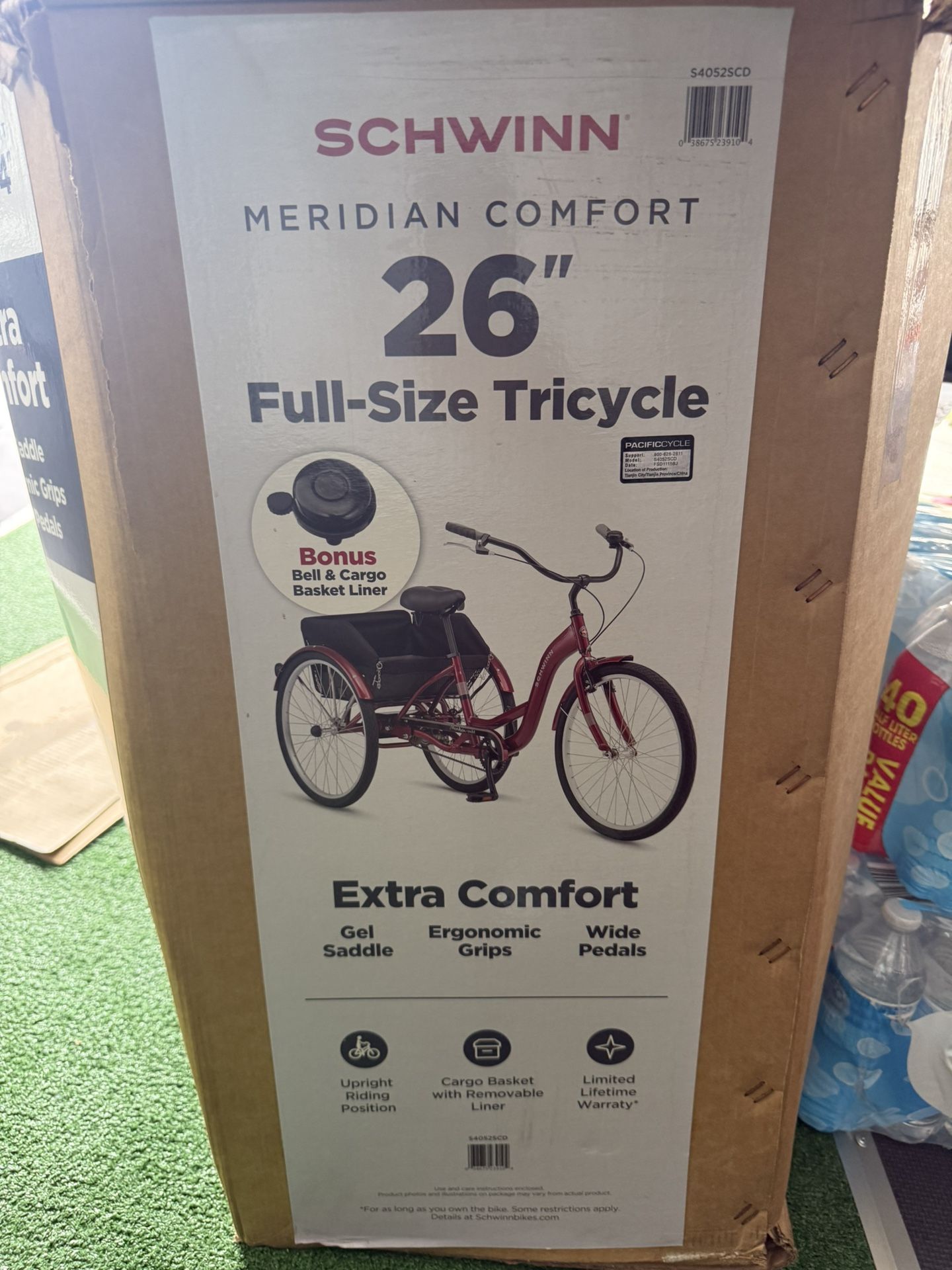 SCHWINN FULL SIZE TRICYCLE