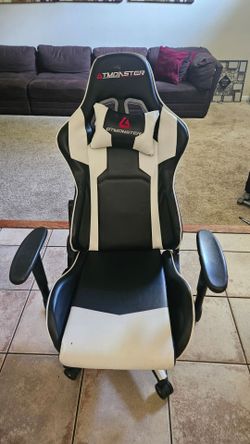 Gaming chair