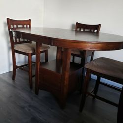 Dinning Table