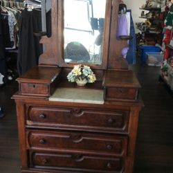 Antique Dresser/ Vanity