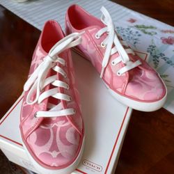 Coach Tennis Shoes - Pink