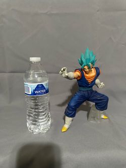 Vegito figure