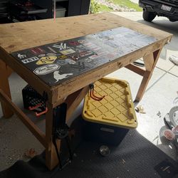 Work bench for sale