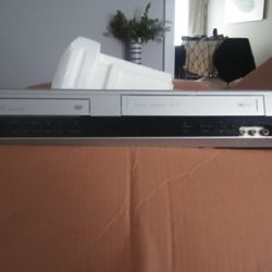 RCA DVD Player and vcr All In One 