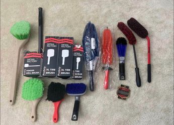 Quality Wheel Detail Brush Set