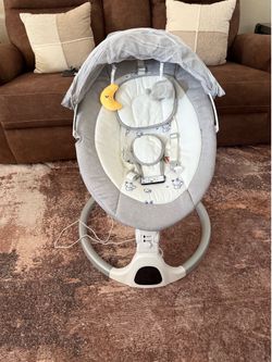 Baby swing
