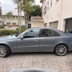 2006 Mercedes-Benz E-Class
