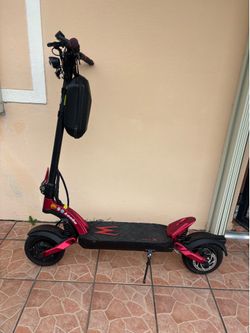 Kaabo Mantis X Plus Electric Scooter