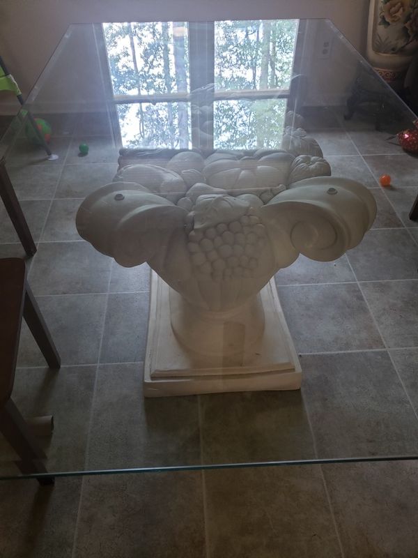 Kitchen Table for Sale in Raleigh, NC - OfferUp