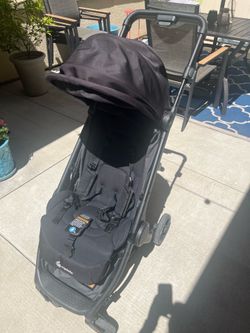 Ergo baby metro plus compact stroller