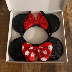 2 Pack Minnie Mouse Ear Sequined Headbands for Women Girls Hair, Black Ears with Sequins and Red & Polka Dot Bows, Disney Birthday Party *NEW in Box*