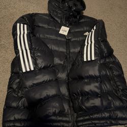 Adidas Puffer Jacket XL Men