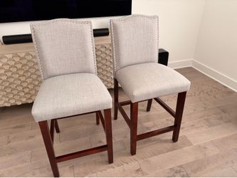 Set of 2 Modern Light Grey Upholstered Barstools