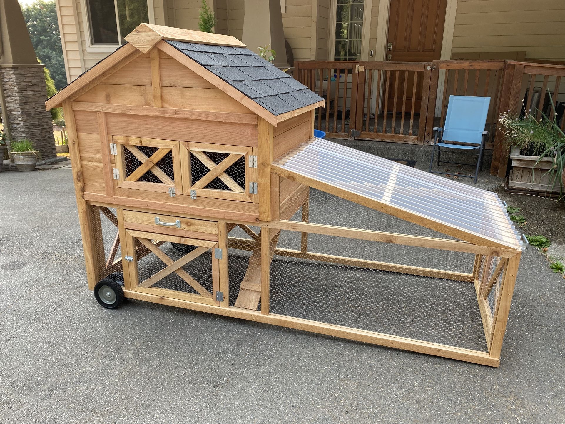 Mobil 48”x96” Chicken Coop