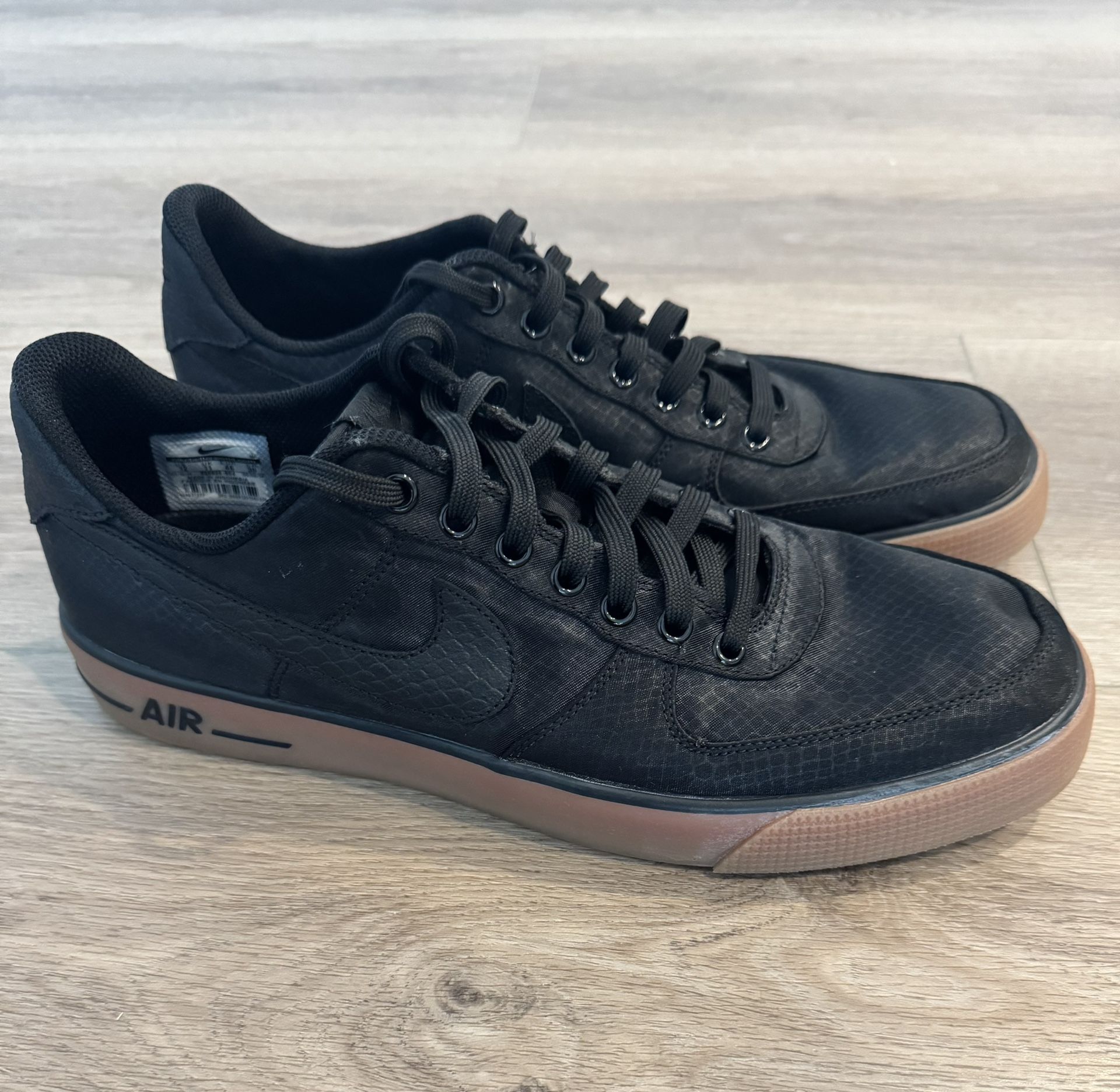 Nike Air Size 12