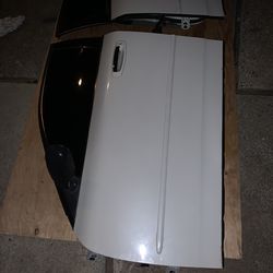 G35 sedan 03-06 doors