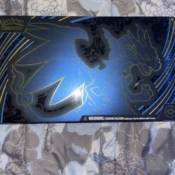 Charziard Ultra Premium Collection 