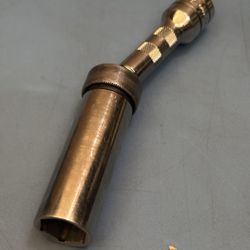 Snap-on Tools FSXK320A 3/8" Drive 5/8" SAE 6pt Spark Plug Swivel Socket