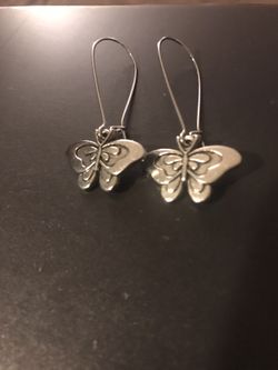 Handmade by Savannah DAE ✨$5