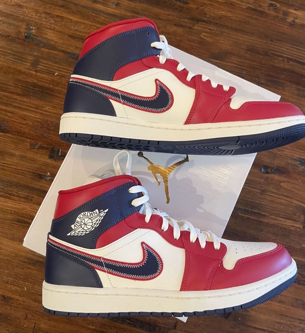 Air Jordan Mid SE USA 2022 Size M DS