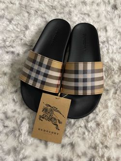 BURBERRY