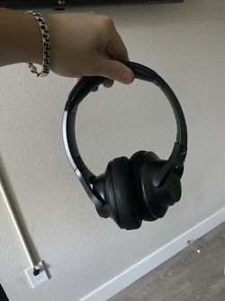 Soundcore Q20 Headphones