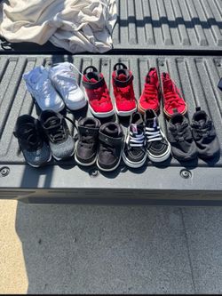 Toddler shoes newborn size up to 7c sizes.