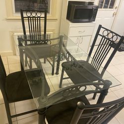 Kitchen Table  Make reasonable offer