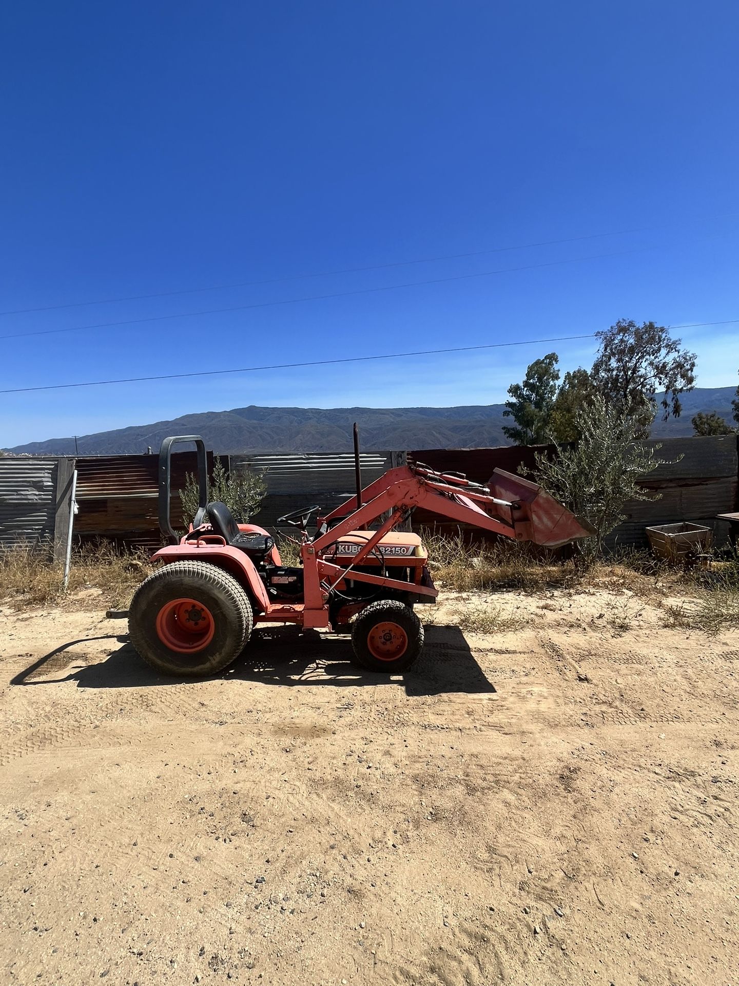 Kubota B 2150 Tractor