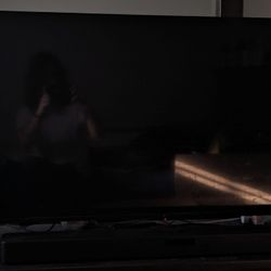 45 Inch 4k LG Smart TV With Soundbar/Sub