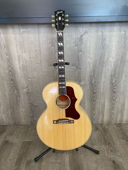 Gibson J-185 Acoustic Electric Guitar- Antique Natural