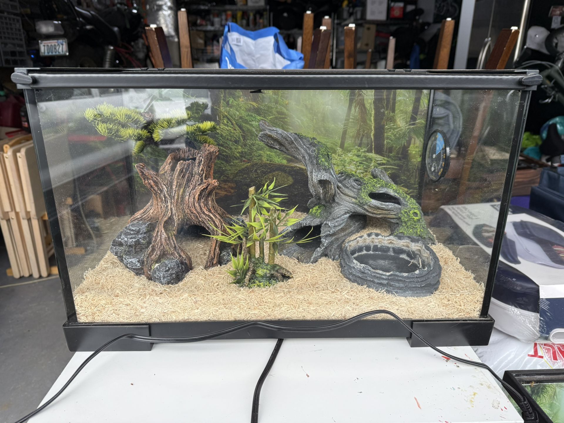10 Gal Heated Reptile Tank