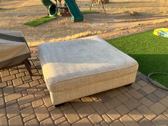 Ashley Furniture Rawcliffe Oversized Accent Ottoman