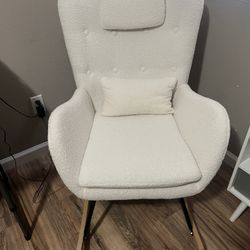 Brand New Rocking Chair 
