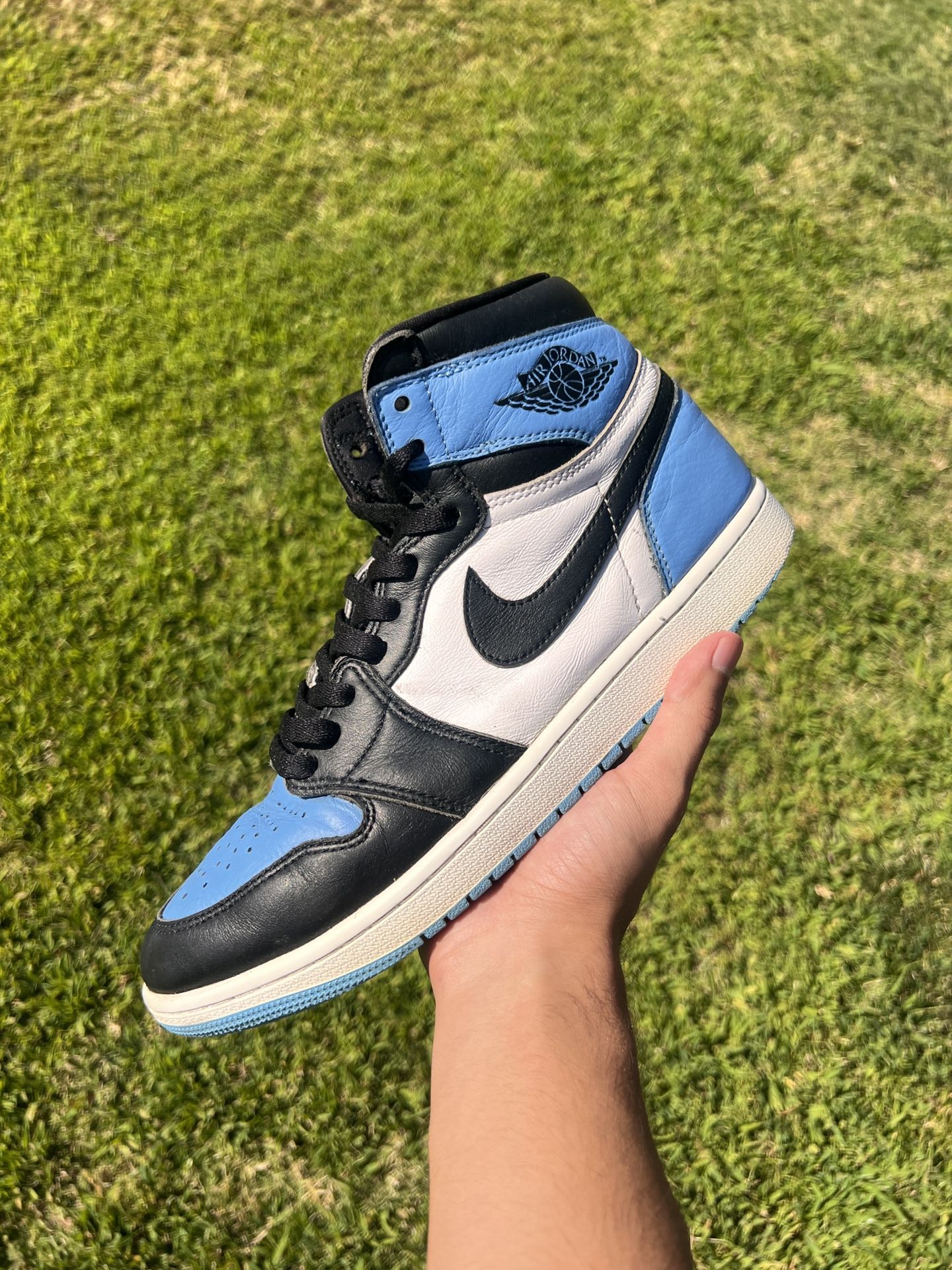 Jordan 1 UNC Toe