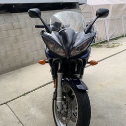 2004 Yamaha FZ6