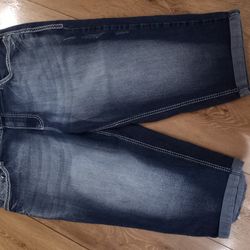 Blue Jean Capris