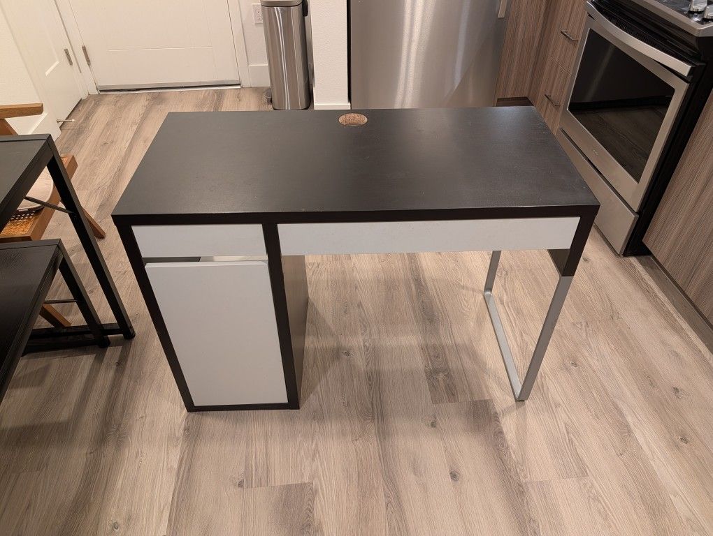 IKEA Mickie Desk