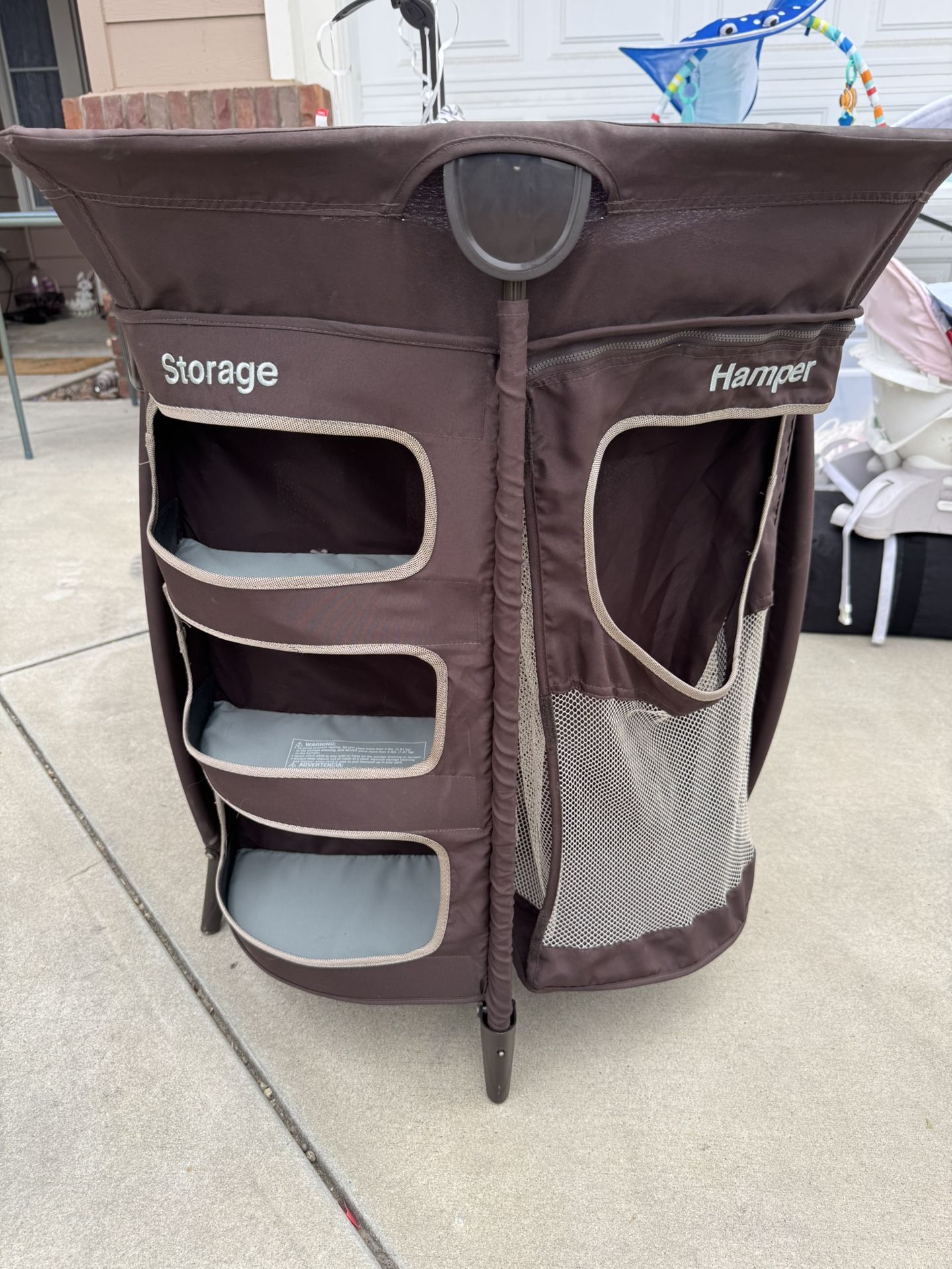 Pack N Play With Changing Table/hamper/storage