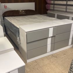 Seven piece bedroom suit $1200 brand new