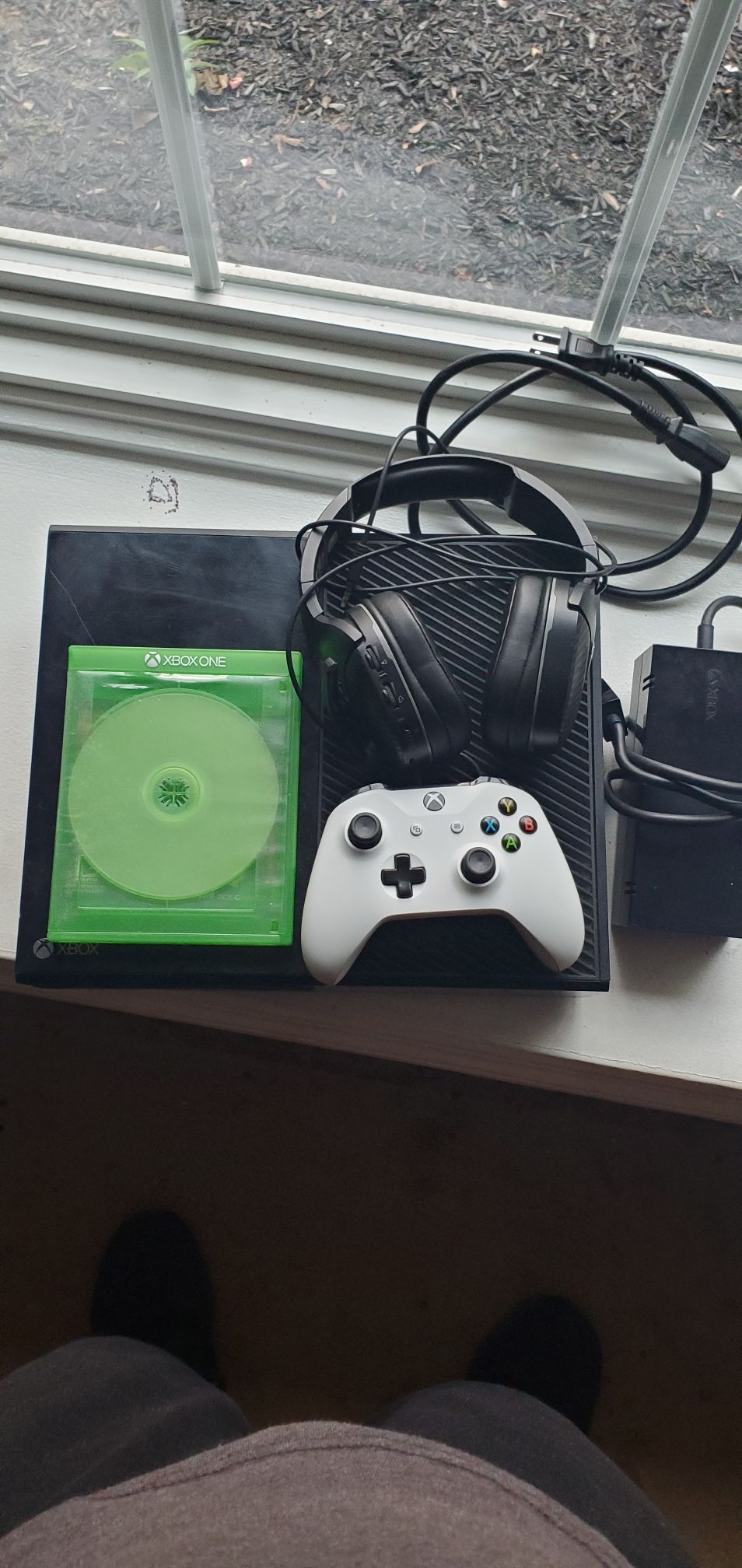 500 GB Xbox One with Wireless Xbox controller and Turtle Beach Headset with a Game called Rare Replay