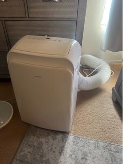 Insignia™ - 350 Sq. Ft. 8,000 BTU Portable Air Conditioner - White